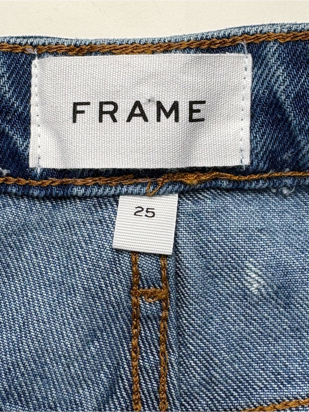NWT FRAME The Baggy Cargo Jeans Medium Blue Wash Size 25 Cotton Lyocell *Read - Picture 9 of 13